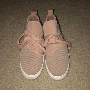 Steve Madden Sneakers